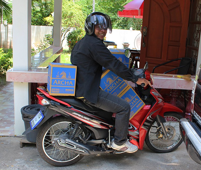 motorbike beer delivery s.jpg