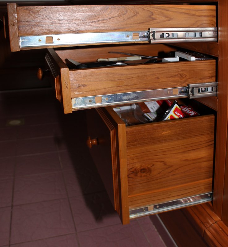 kitchen drawers.jpg